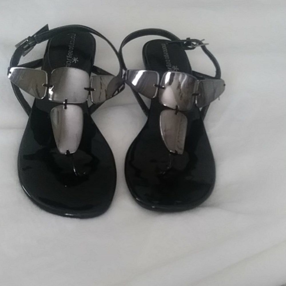 Montego Bay Club, size 8.5